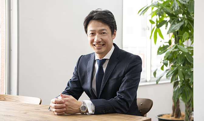 株式会社ワールドクロス 代表取締役　久保 太郎 様