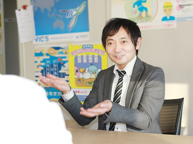 株式会社アベルコ 東京LIVE支店　支店長　齋藤 輝正様